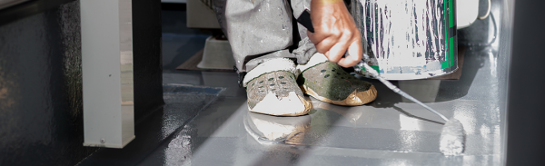 防塵塗装として効果的である塗床の「薄膜・厚膜」の違いとは？サムネイル